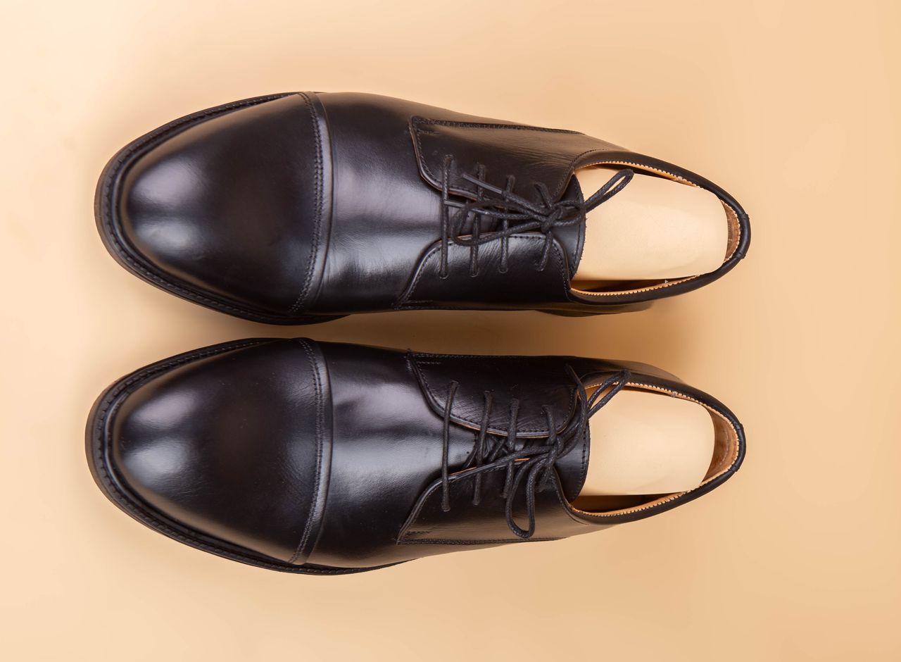 Derby Noir 124