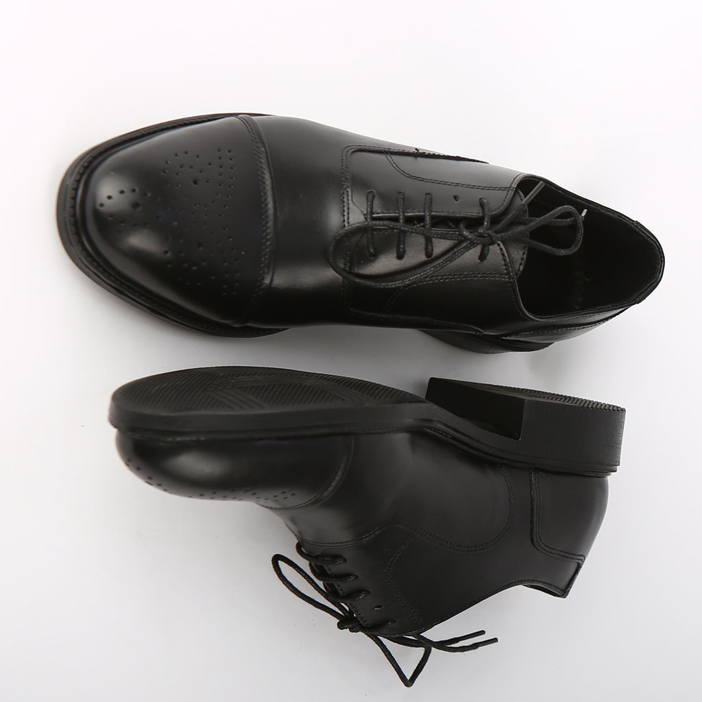 Richelieu Noir perforé ref 128